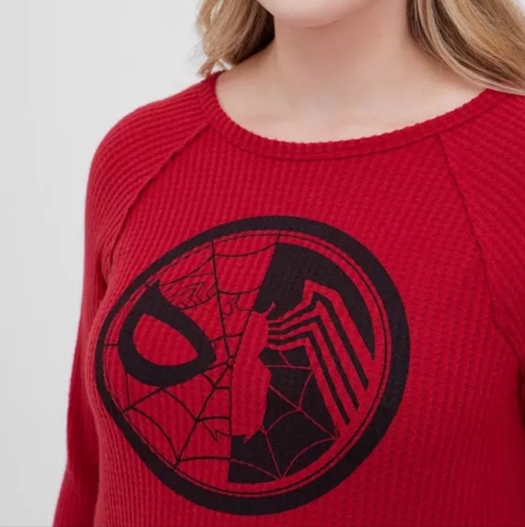 Torrid Sz 5 NWT Marvel Spiderman Icon Waffle Raglan Tee - Picture 3 of 3